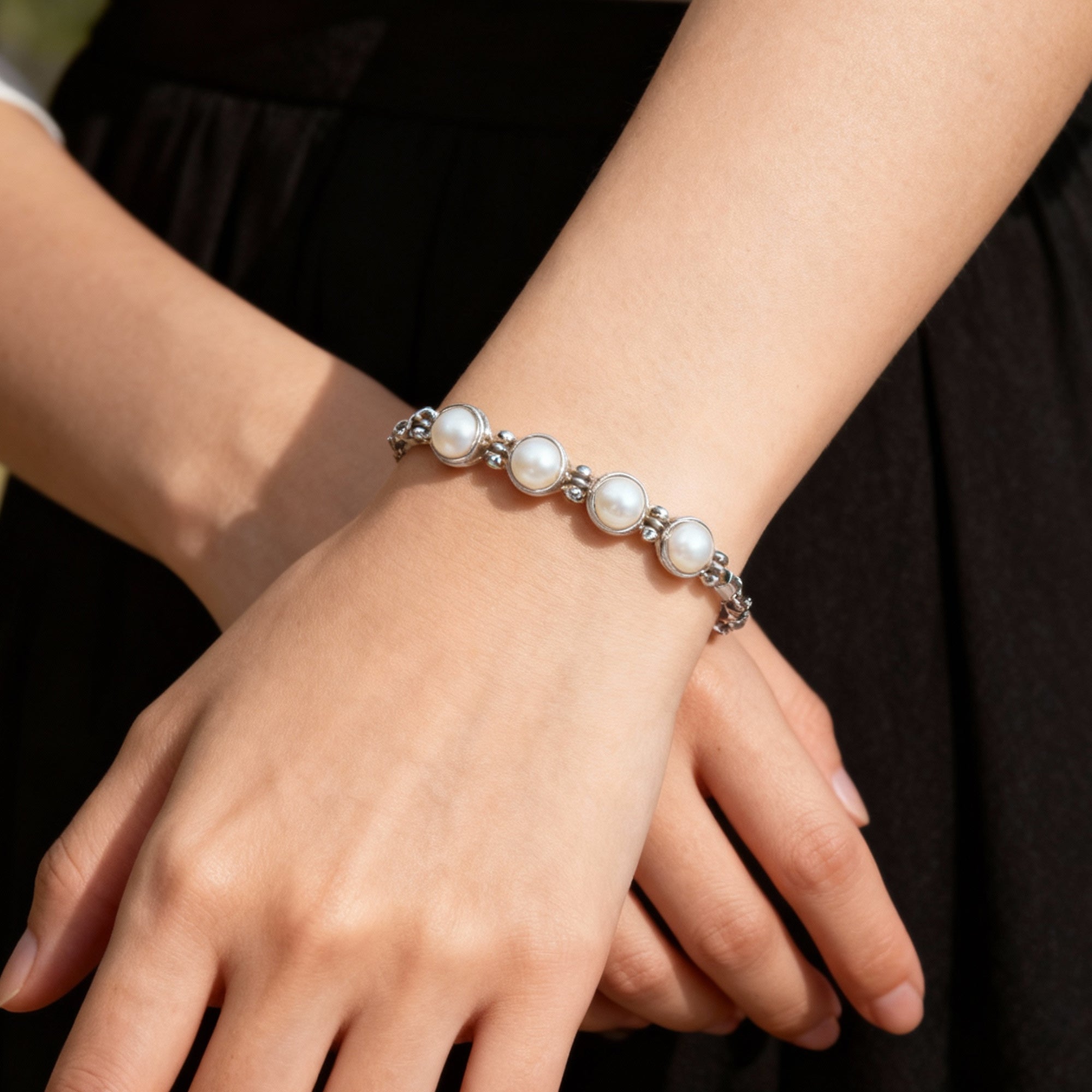 Pure Elegance Bracelet - Baroque Pearl