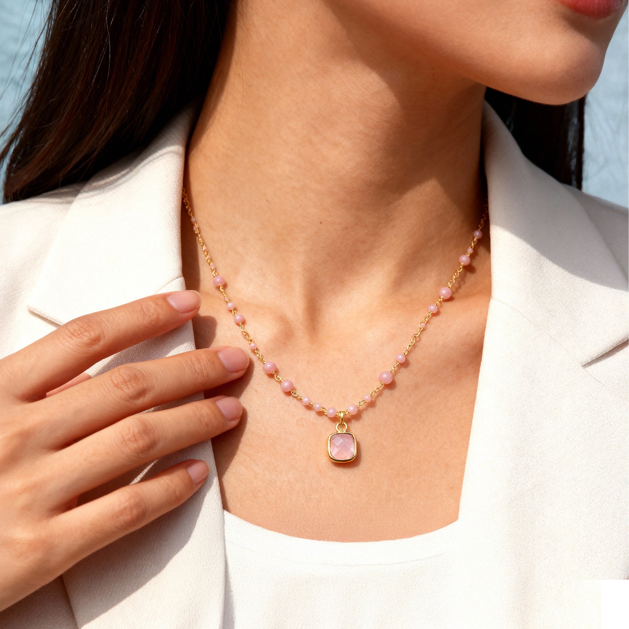 Petal Necklace - Rose quartz