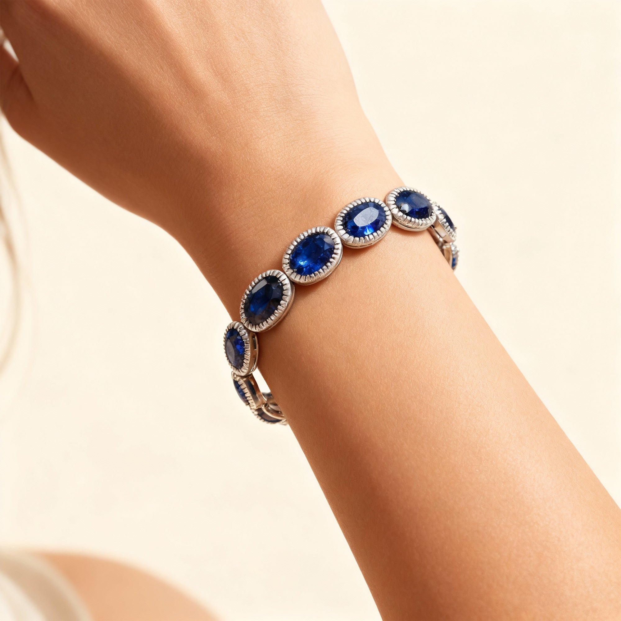 سوار أنيق - ياقوت أزرق