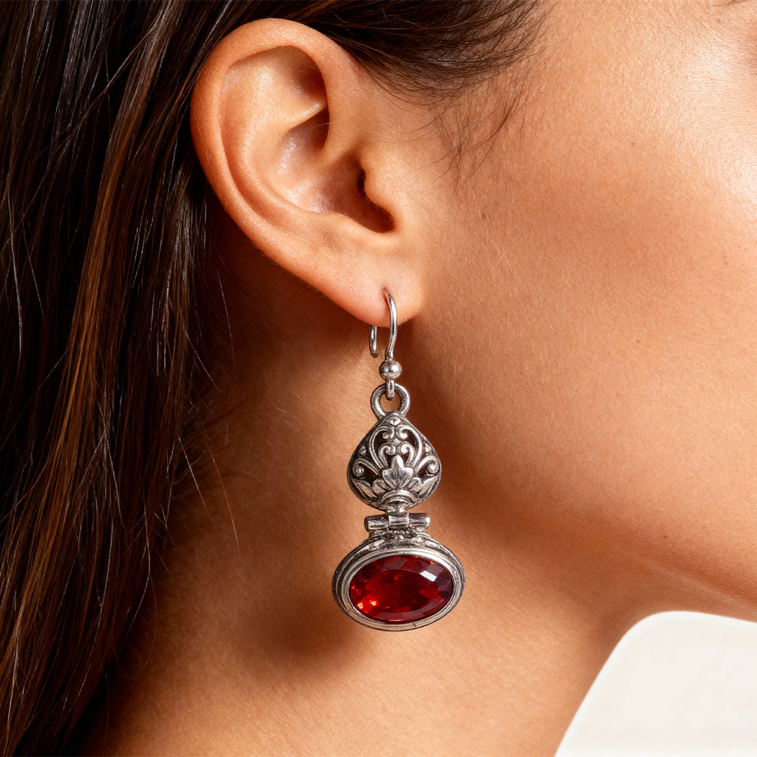 Night Secrets Earrings - Red Garnet