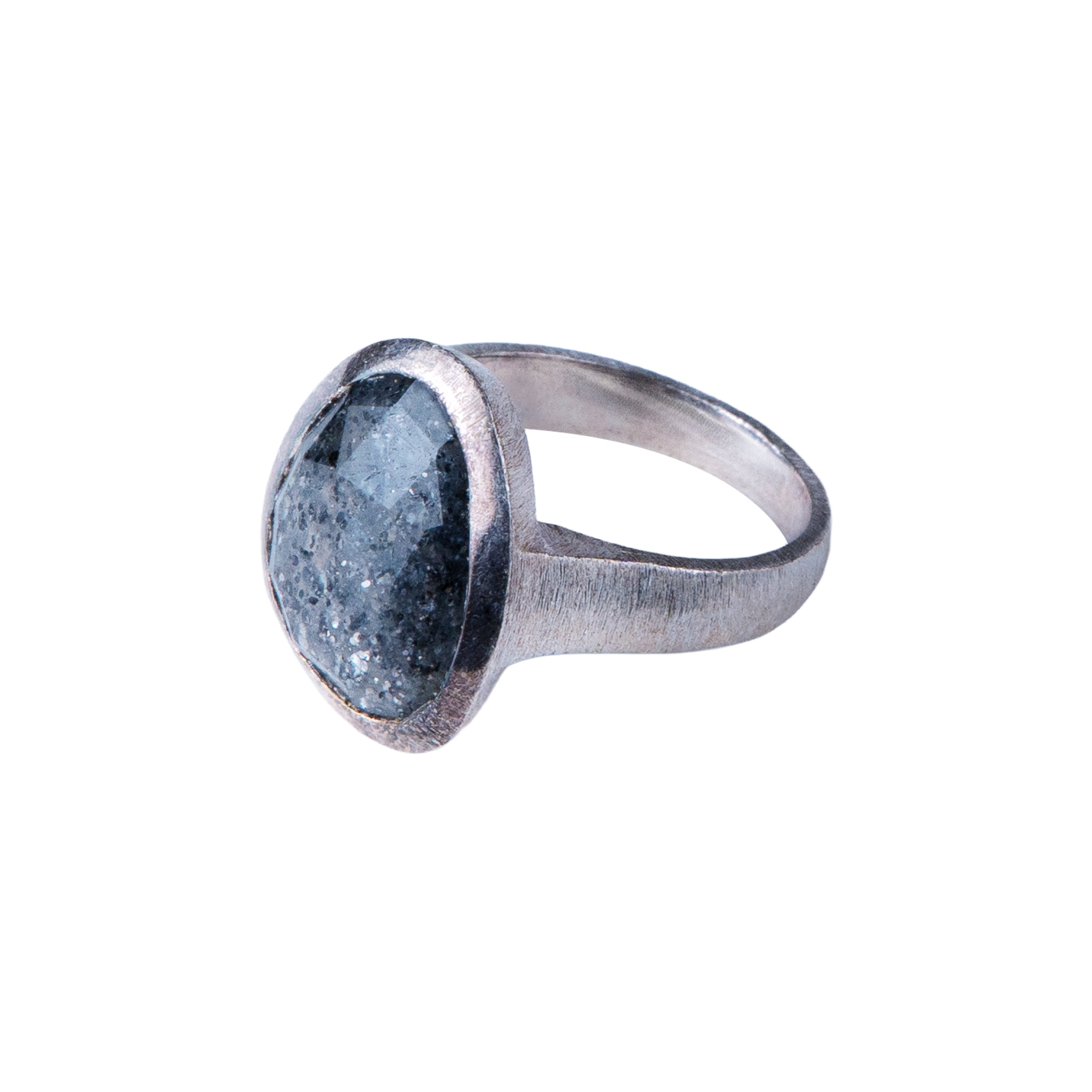 خاتم الليل الداكن - كوارتز دروزي أسود