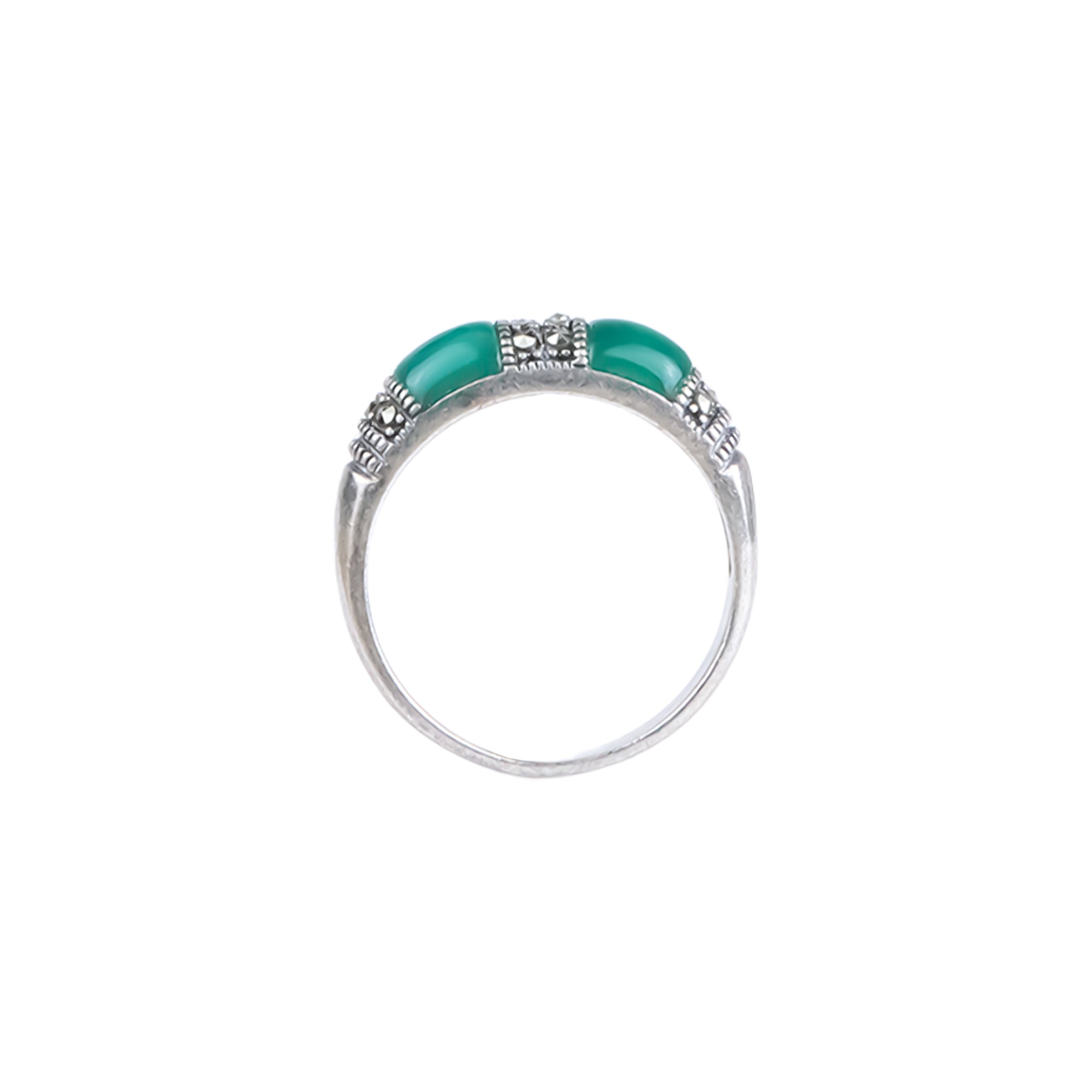 Beauty Ring - Green Emerald