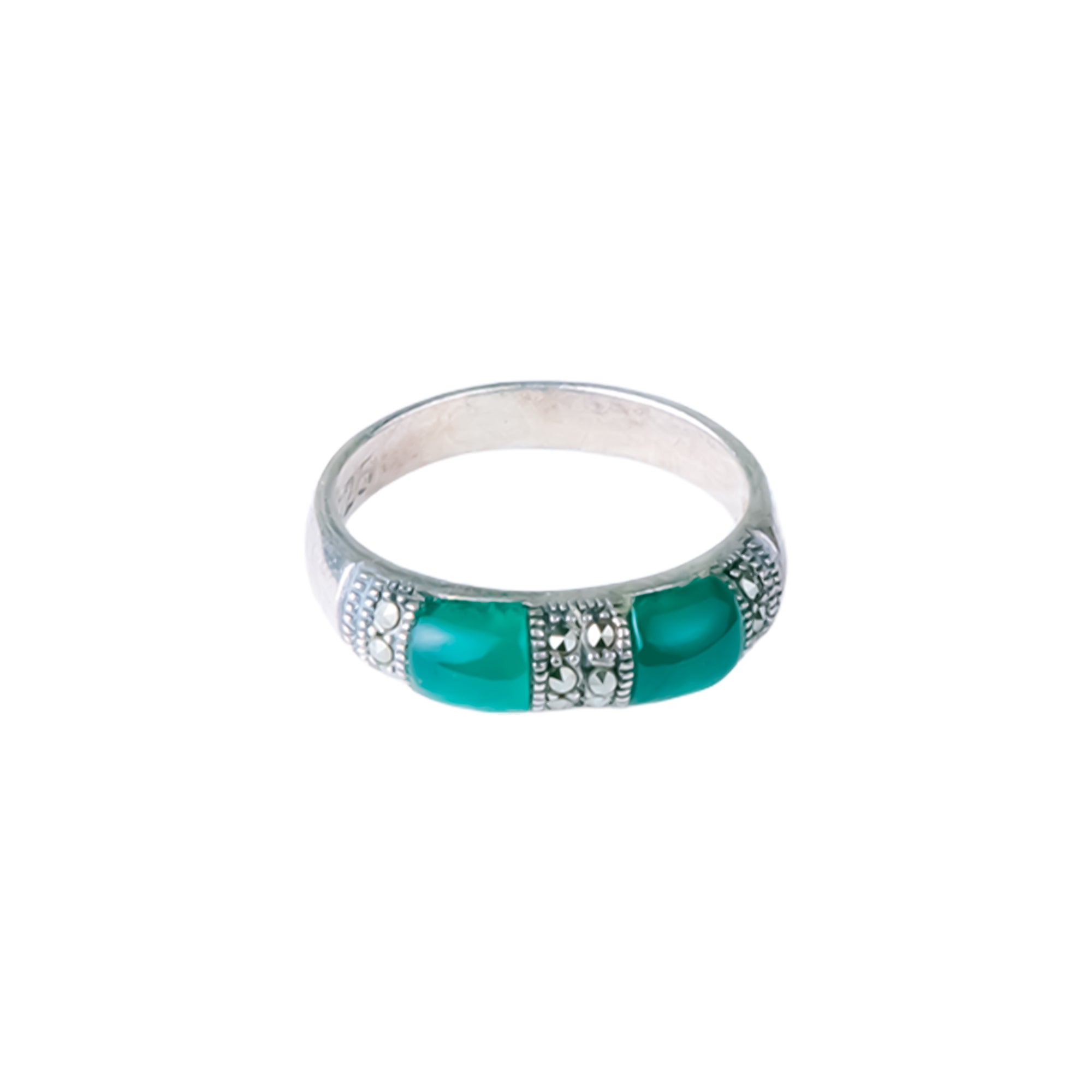 Beauty Ring - Green Emerald