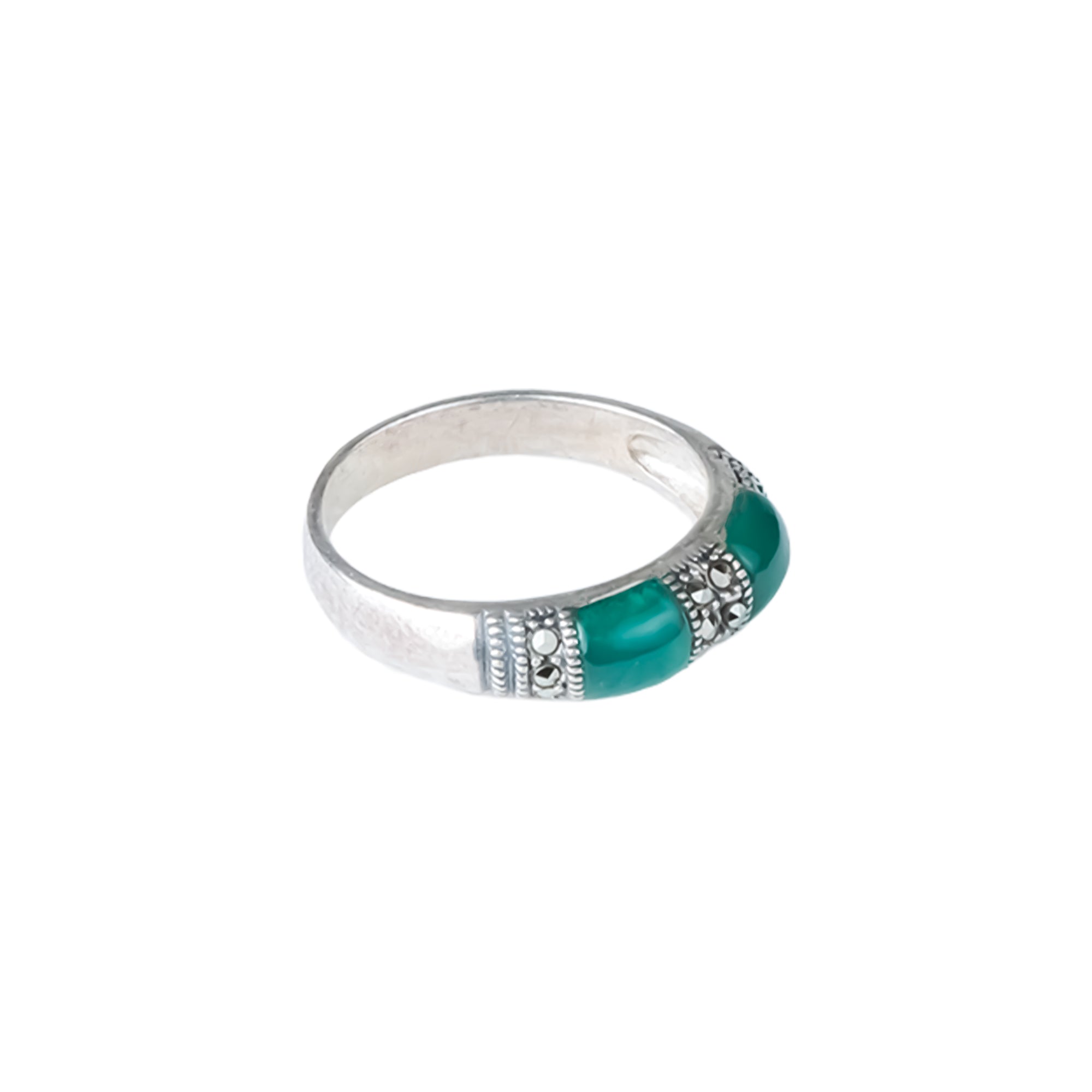 Beauty Ring - Green Emerald