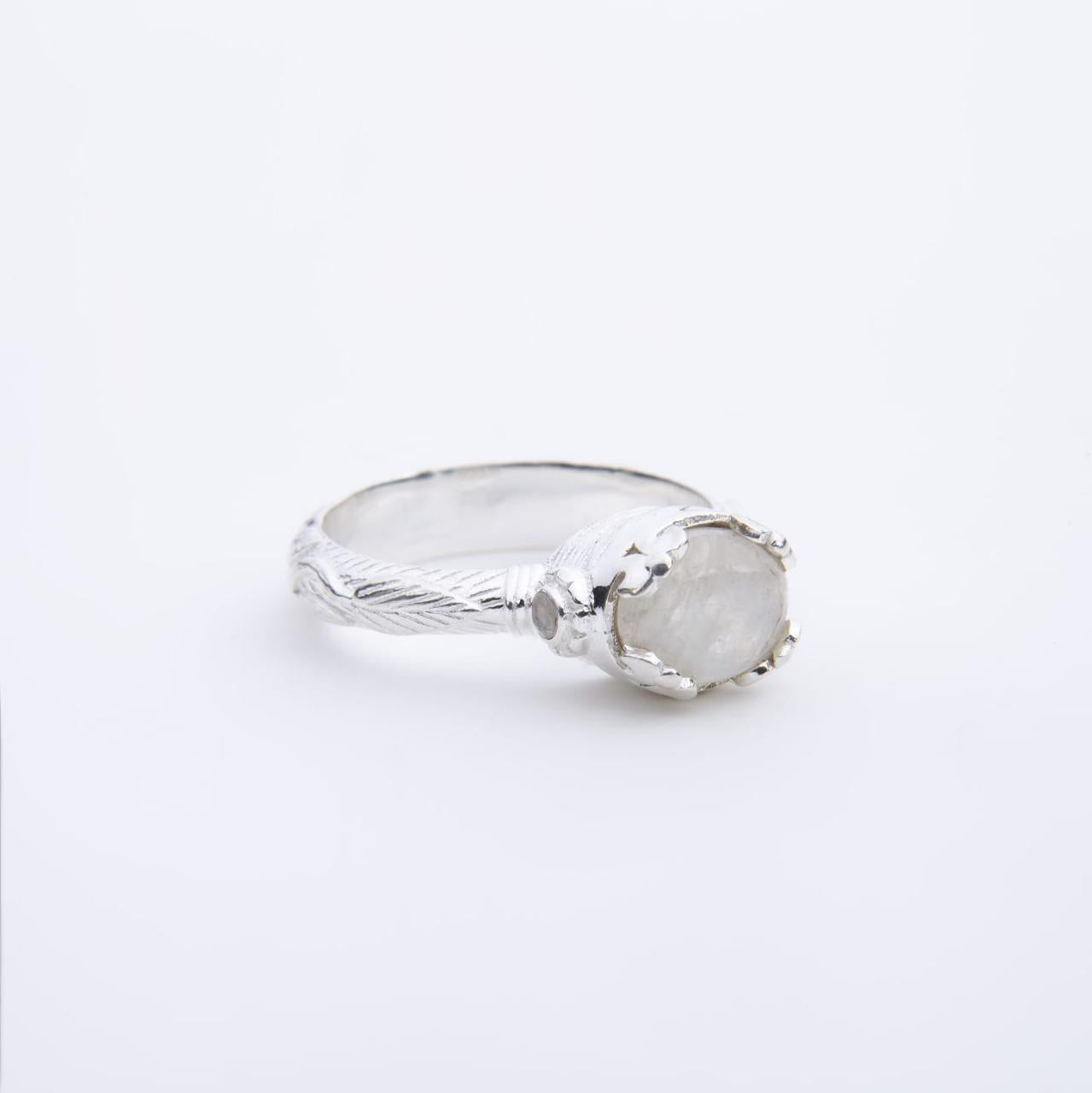 White Mist Ring - Baroque Pearl