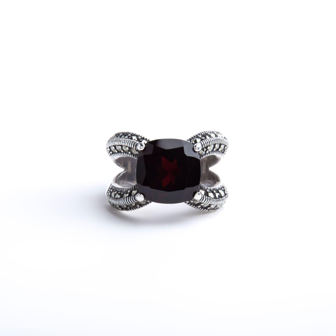 Midnight Ring - Red Garnet