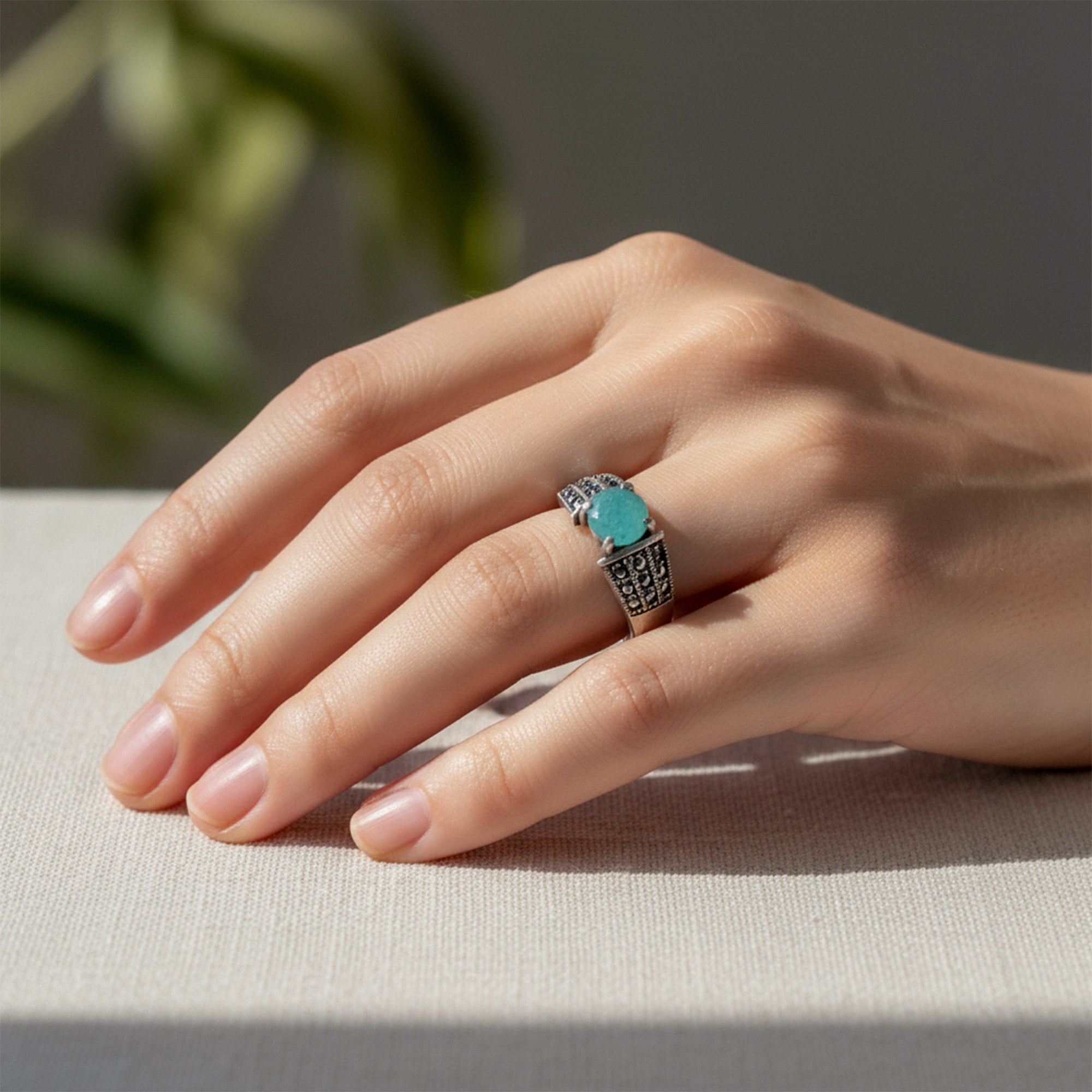 خاتم طبيعي - زمرد أخضر